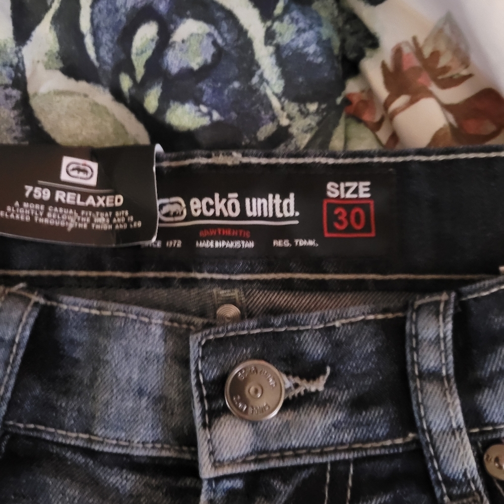 Men shorts